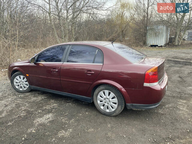 Красный Опель Вектра, объемом двигателя 1.8 л и пробегом 365 тыс. км за 3500 $, фото 10 на Automoto.ua