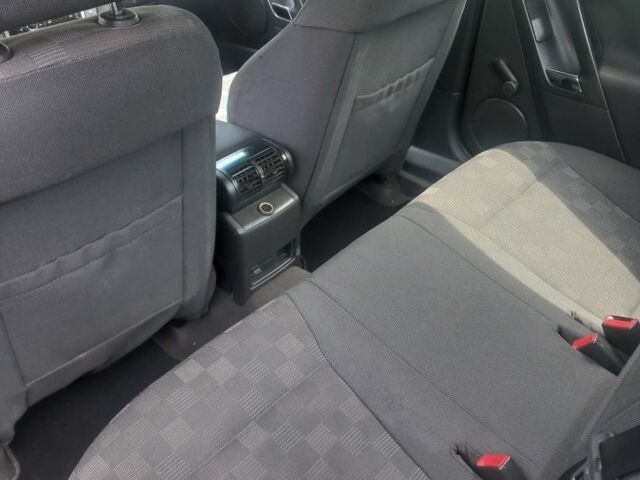 Червоний Опель Вектра, об'ємом двигуна 2 л та пробігом 230 тис. км за 2150 $, фото 14 на Automoto.ua