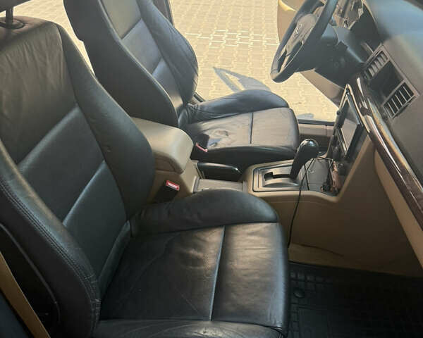 Червоний Опель Вектра, об'ємом двигуна 2.2 л та пробігом 280 тис. км за 4000 $, фото 7 на Automoto.ua