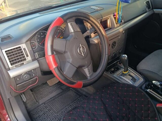 Красный Опель Вектра, объемом двигателя 2 л и пробегом 394 тыс. км за 2000 $, фото 4 на Automoto.ua