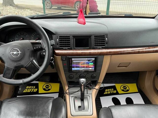 Красный Опель Вектра, объемом двигателя 2.2 л и пробегом 284 тыс. км за 4299 $, фото 10 на Automoto.ua