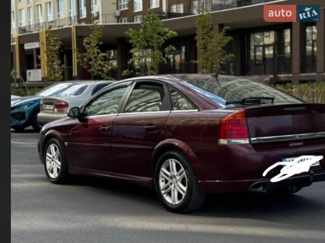 Красный Опель Вектра, объемом двигателя 2.2 л и пробегом 450 тыс. км за 4000 $, фото 4 на Automoto.ua