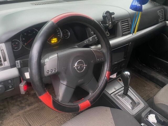Красный Опель Вектра, объемом двигателя 0 л и пробегом 402 тыс. км за 2300 $, фото 4 на Automoto.ua