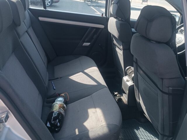 Червоний Опель Вектра, об'ємом двигуна 1.3 л та пробігом 280 тис. км за 3600 $, фото 6 на Automoto.ua