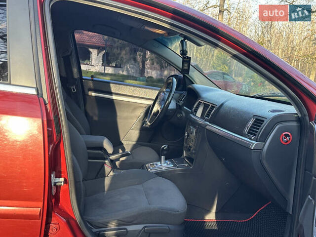 Червоний Опель Вектра, об'ємом двигуна 1.8 л та пробігом 227 тис. км за 3999 $, фото 12 на Automoto.ua