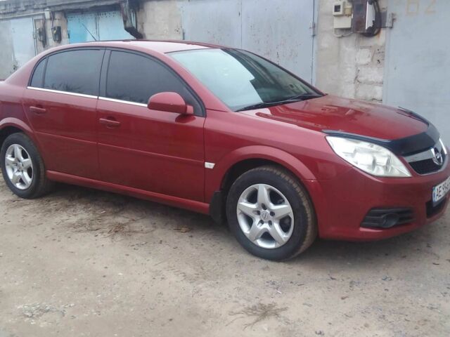 Красный Опель Вектра, объемом двигателя 1.6 л и пробегом 104 тыс. км за 4500 $, фото 1 на Automoto.ua