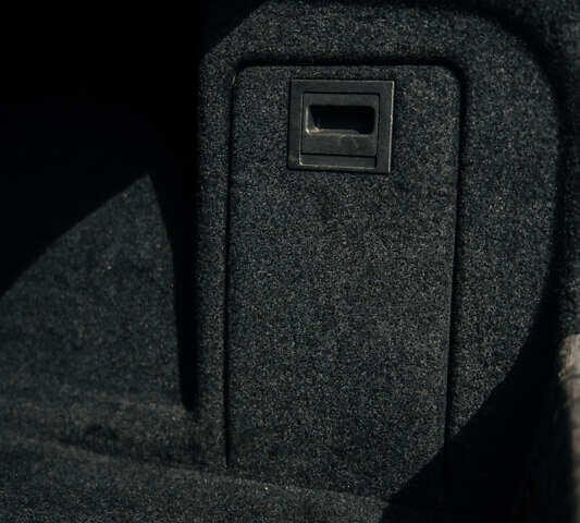 Червоний Опель Вектра, об'ємом двигуна 1.91 л та пробігом 272 тис. км за 5500 $, фото 32 на Automoto.ua