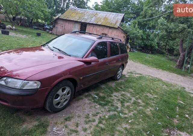 Красный Опель Вектра, объемом двигателя 1.59 л и пробегом 330 тыс. км за 2500 $, фото 2 на Automoto.ua