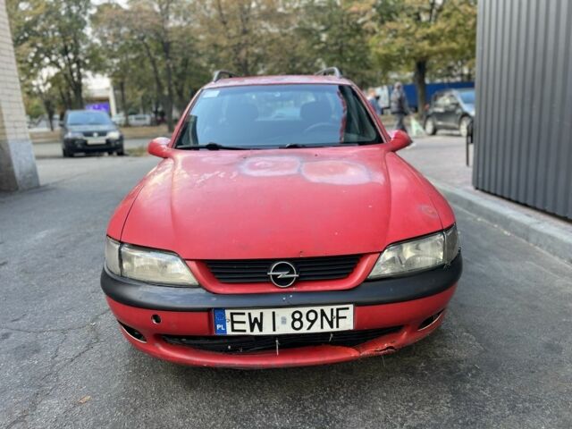 Червоний Опель Вектра, об'ємом двигуна 2 л та пробігом 250 тис. км за 1000 $, фото 2 на Automoto.ua