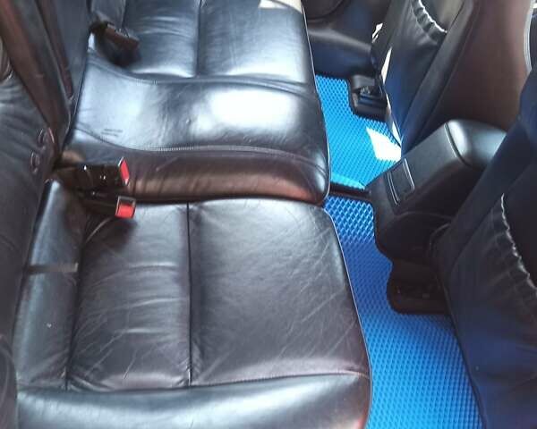 Красный Опель Вектра, объемом двигателя 1.8 л и пробегом 381 тыс. км за 2150 $, фото 10 на Automoto.ua