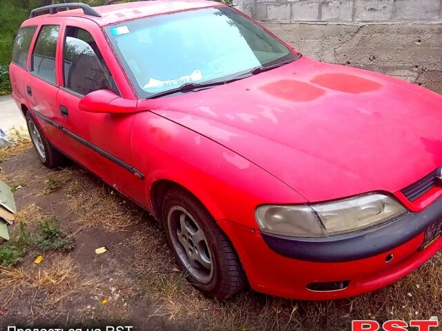 Красный Опель Вектра, объемом двигателя 2 л и пробегом 286 тыс. км за 700 $, фото 3 на Automoto.ua