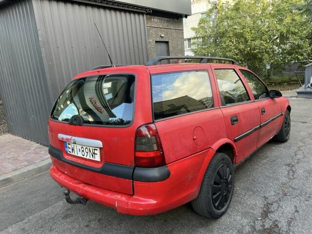 Опель Вектра 1998 у Дніпро (Дніпропетровську) на Automoto.ua Червоний Опель Вектра, об'ємом двигуна 2 л та пробігом 250 тис. км за 850 $, фото 4 на Automoto.ua