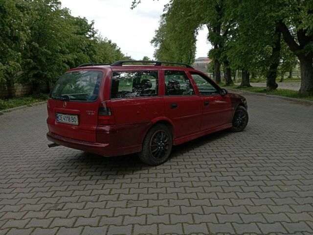 Красный Опель Вектра, объемом двигателя 1.6 л и пробегом 270 тыс. км за 2000 $, фото 3 на Automoto.ua