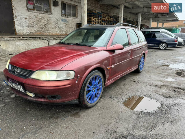 Червоний Опель Вектра, об'ємом двигуна 2 л та пробігом 300 тис. км за 850 $, фото 1 на Automoto.ua