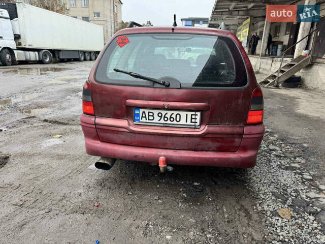 Красный Опель Вектра, объемом двигателя 2 л и пробегом 300 тыс. км за 850 $, фото 9 на Automoto.ua