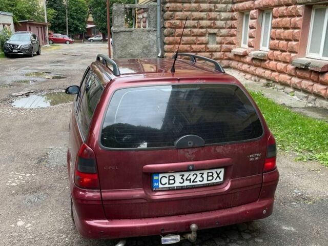 Красный Опель Вектра, объемом двигателя 1.8 л и пробегом 400 тыс. км за 1250 $, фото 2 на Automoto.ua