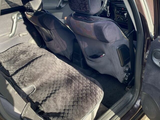 Красный Опель Вектра, объемом двигателя 1.6 л и пробегом 210 тыс. км за 2900 $, фото 4 на Automoto.ua