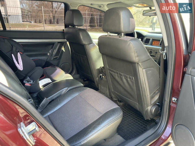 Червоний Опель Вектра, об'ємом двигуна 2.2 л та пробігом 202 тис. км за 4000 $, фото 16 на Automoto.ua