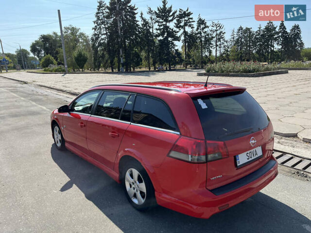 Красный Опель Вектра, объемом двигателя 1.79 л и пробегом 380 тыс. км за 5800 $, фото 2 на Automoto.ua