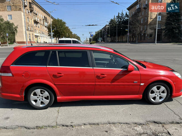 Красный Опель Вектра, объемом двигателя 1.79 л и пробегом 380 тыс. км за 5800 $, фото 3 на Automoto.ua