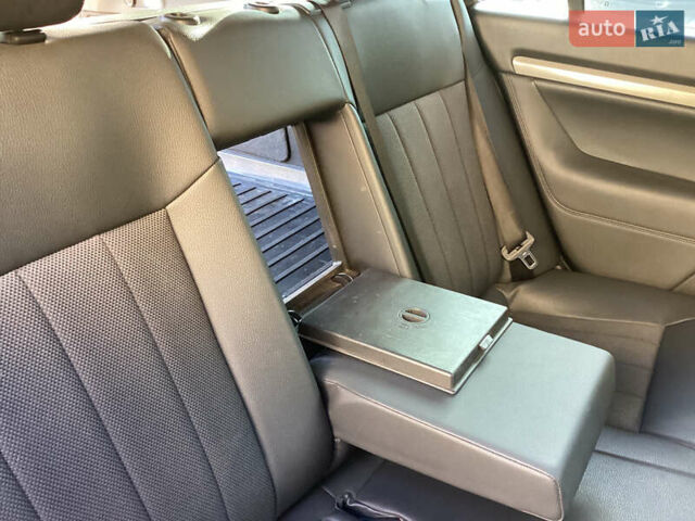 Опель Вектра 2008 в Киеве на Automoto.ua Красный Опель Вектра, объемом двигателя 1.91 л и пробегом 273 тыс. км за 5500 $, фото 39 на Automoto.ua