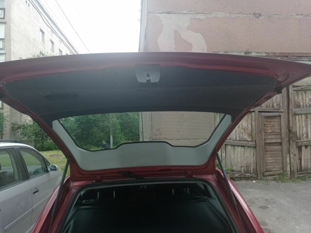 Червоний Опель Вектра, об'ємом двигуна 1.9 л та пробігом 176 тис. км за 3200 $, фото 12 на Automoto.ua