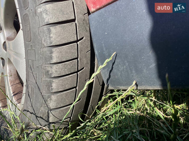 Опель Вектра 2008 в Киеве на Automoto.ua Красный Опель Вектра, объемом двигателя 1.91 л и пробегом 273 тыс. км за 5500 $, фото 5 на Automoto.ua