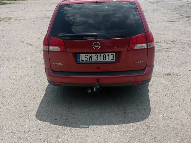 Червоний Опель Вектра, об'ємом двигуна 1.9 л та пробігом 176 тис. км за 3200 $, фото 1 на Automoto.ua