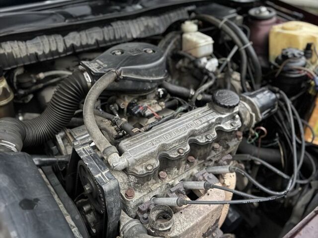 Красный Опель Вектра, объемом двигателя 1.6 л и пробегом 250 тыс. км за 1350 $, фото 16 на Automoto.ua