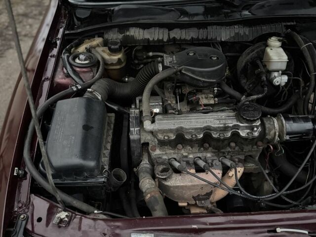 Красный Опель Вектра, объемом двигателя 1.6 л и пробегом 250 тыс. км за 1350 $, фото 15 на Automoto.ua