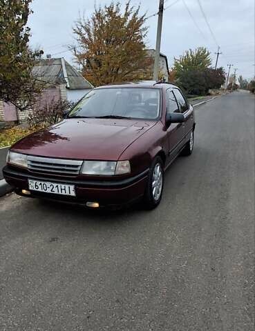 Красный Опель Вектра, объемом двигателя 2 л и пробегом 322 тыс. км за 1450 $, фото 1 на Automoto.ua