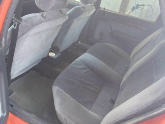 Красный Опель Вектра, объемом двигателя 2 л и пробегом 3 тыс. км за 1600 $, фото 6 на Automoto.ua