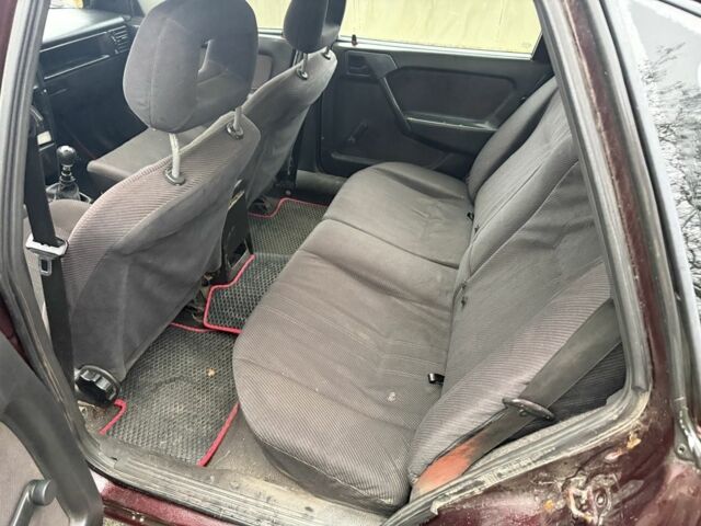 Красный Опель Вектра, объемом двигателя 1.8 л и пробегом 555 тыс. км за 775 $, фото 11 на Automoto.ua