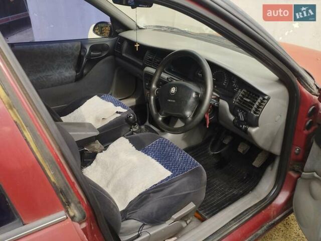 Красный Опель Вектра, объемом двигателя 1.6 л и пробегом 387 тыс. км за 1600 $, фото 4 на Automoto.ua