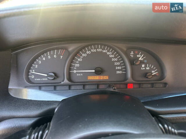 Опель Вектра 2000 в Львове на Automoto.ua Красный Опель Вектра, объемом двигателя 2 л и пробегом 387 тыс. км за 2200 $, фото 15 на Automoto.ua