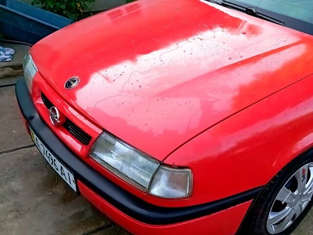 Опель Вектра, объемом двигателя 1.6 л и пробегом 0 тыс. км за 1750 $, фото 1 на Automoto.ua