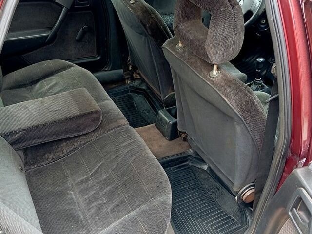 Опель Вектра, об'ємом двигуна 2 л та пробігом 240 тис. км за 1800 $, фото 5 на Automoto.ua