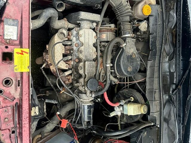 Опель Вектра, объемом двигателя 1.6 л и пробегом 163 тыс. км за 1800 $, фото 12 на Automoto.ua