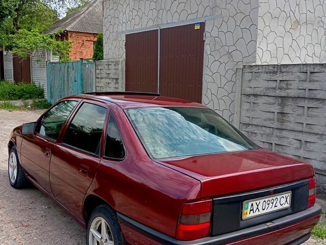 Опель Вектра, об'ємом двигуна 2 л та пробігом 240 тис. км за 1800 $, фото 1 на Automoto.ua