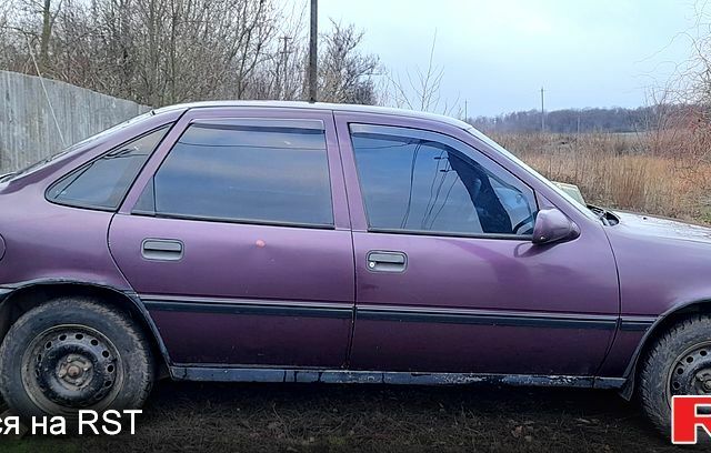 Опель Вектра, объемом двигателя 16 л и пробегом 500 тыс. км за 2200 $, фото 1 на Automoto.ua
