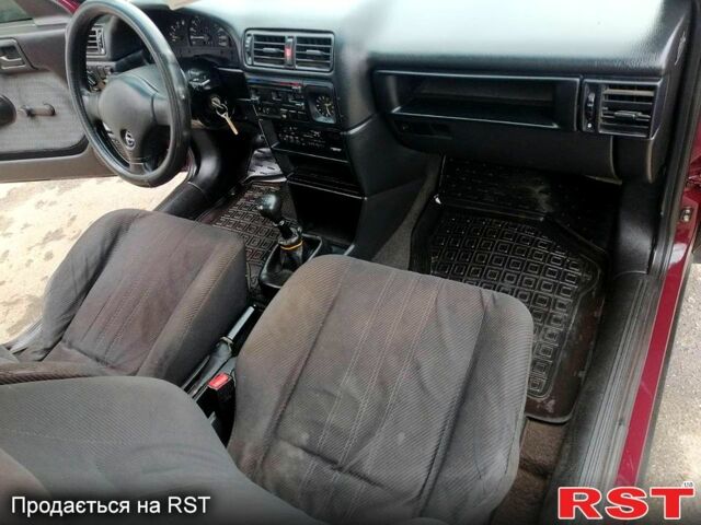 Опель Вектра, объемом двигателя 16 л и пробегом 200 тыс. км за 1500 $, фото 8 на Automoto.ua