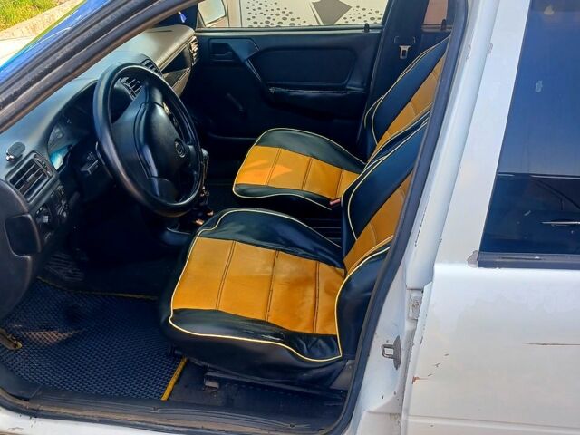 Опель Вектра, объемом двигателя 2 л и пробегом 0 тыс. км за 1300 $, фото 5 на Automoto.ua