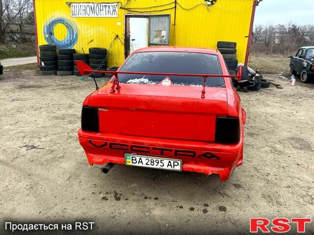 Опель Вектра, об'ємом двигуна 20 л та пробігом 250 тис. км за 1100 $, фото 4 на Automoto.ua