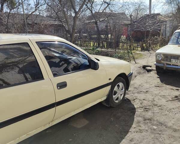 Опель Вектра, об'ємом двигуна 0 л та пробігом 257 тис. км за 1550 $, фото 5 на Automoto.ua