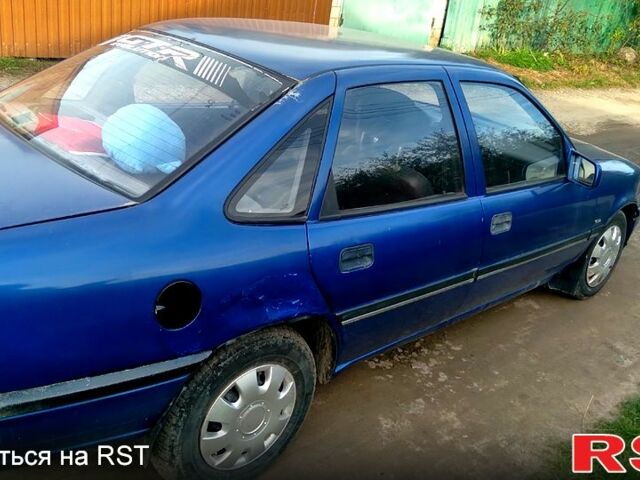 Опель Вектра, объемом двигателя 16 л и пробегом 275 тыс. км за 900 $, фото 5 на Automoto.ua