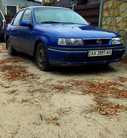 Опель Вектра, об'ємом двигуна 18 л та пробігом 200 тис. км за 1200 $, фото 3 на Automoto.ua