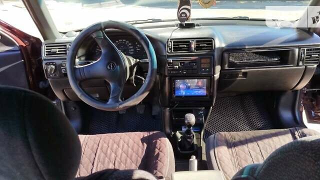 Опель Вектра, объемом двигателя 0 л и пробегом 257 тыс. км за 2500 $, фото 2 на Automoto.ua