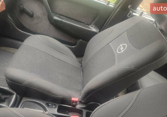 Опель Вектра, объемом двигателя 1.8 л и пробегом 291 тыс. км за 1990 $, фото 4 на Automoto.ua