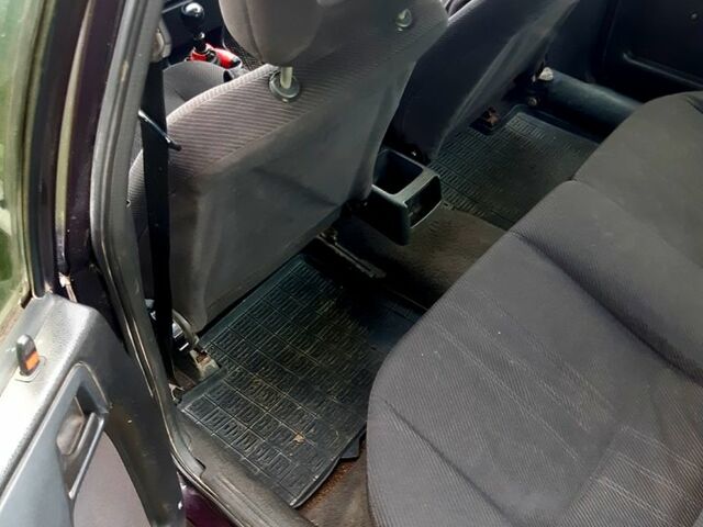 Опель Вектра, об'ємом двигуна 1.8 л та пробігом 0 тис. км за 1250 $, фото 8 на Automoto.ua