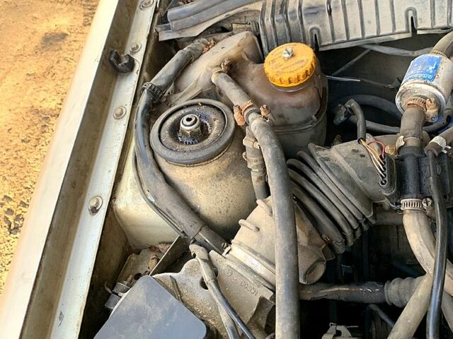 Опель Вектра, об'ємом двигуна 2 л та пробігом 0 тис. км за 1000 $, фото 9 на Automoto.ua